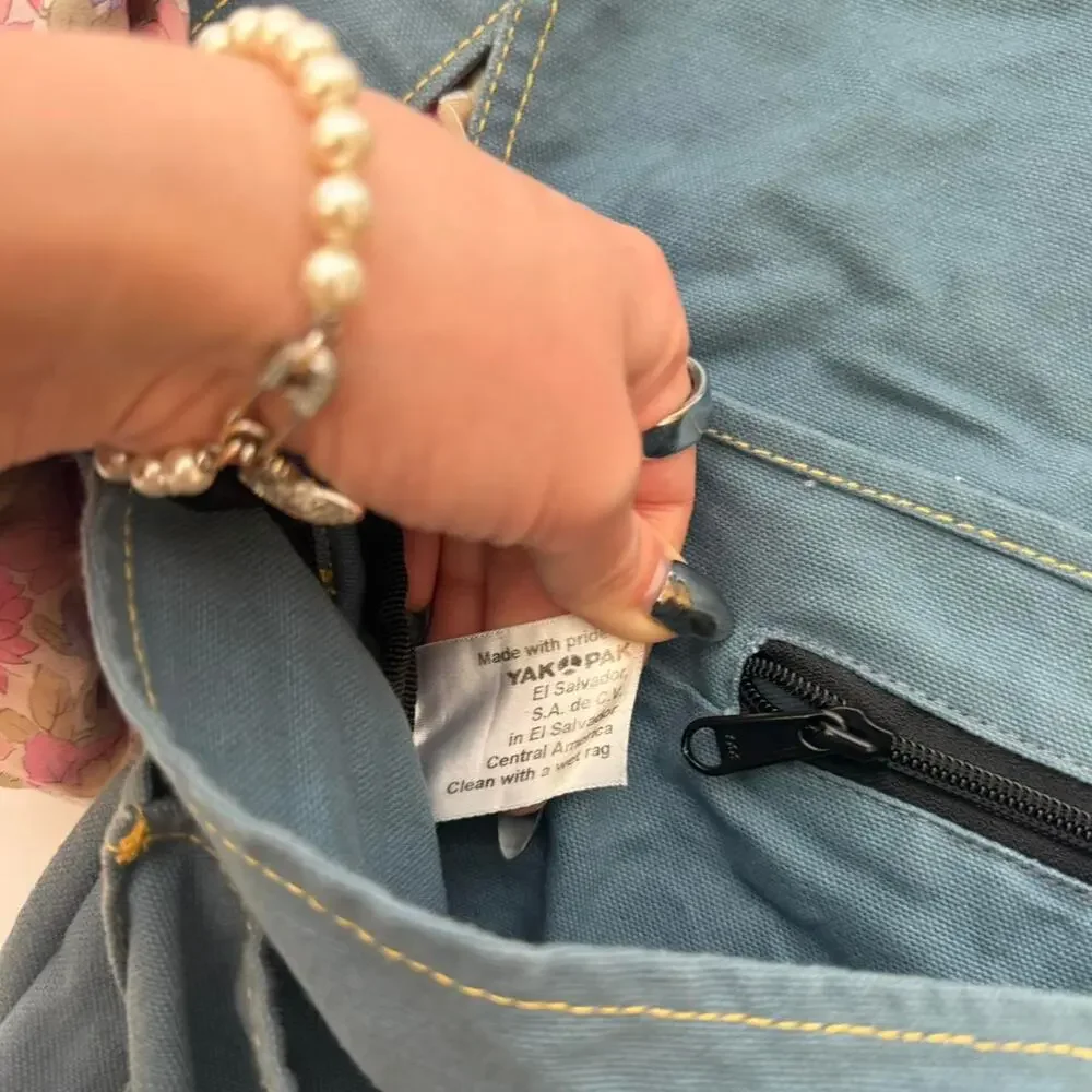 Blue levis messenger bag no